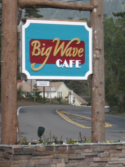 Big Wave Café.jpg