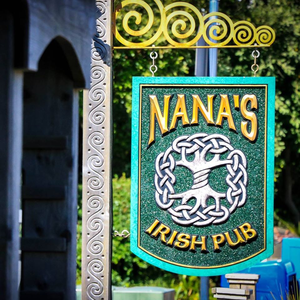 Nana's Irish Pub.jpg